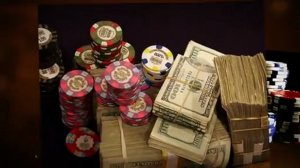 money and casino chips